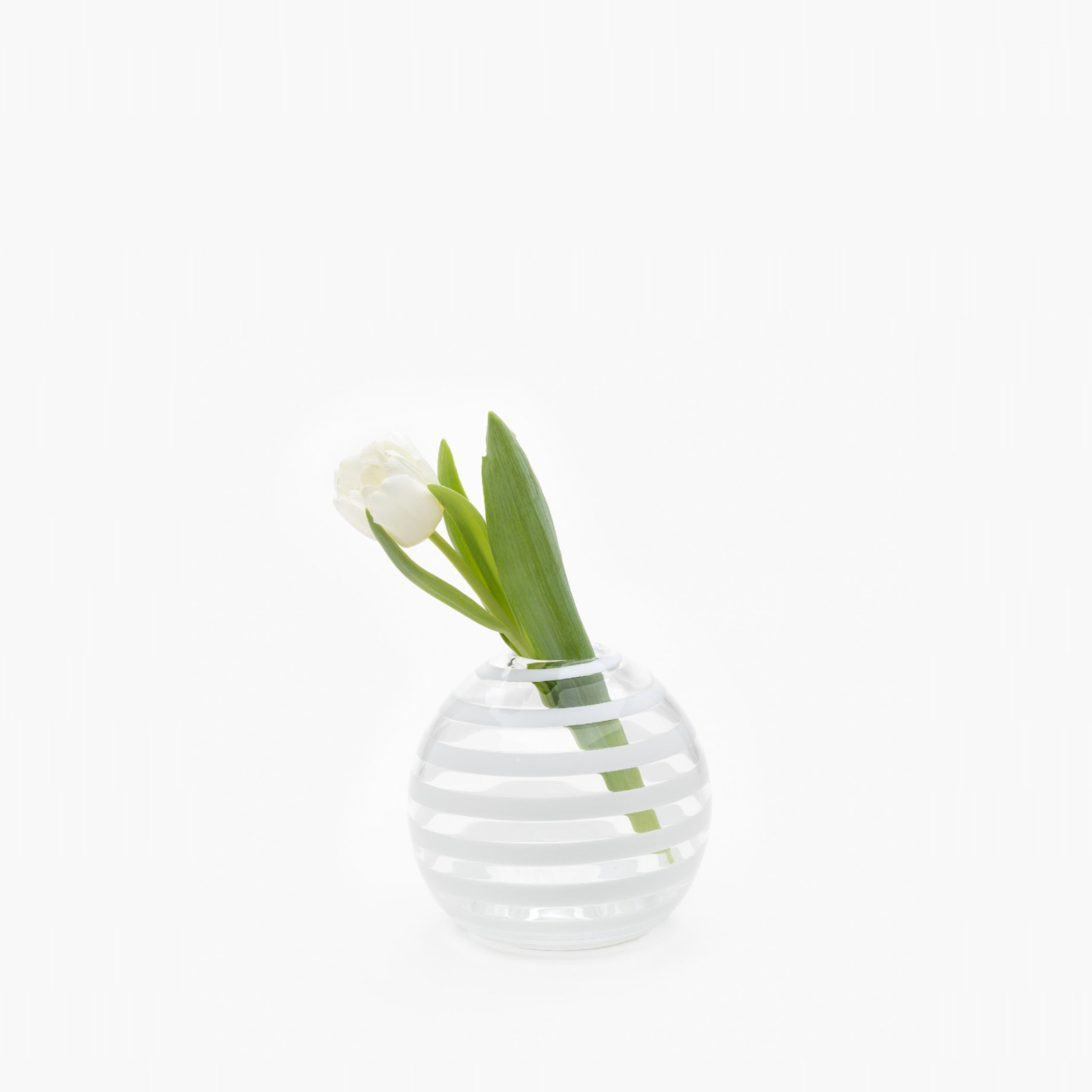 YALI A NASTRO BOLLA VASE WHITE