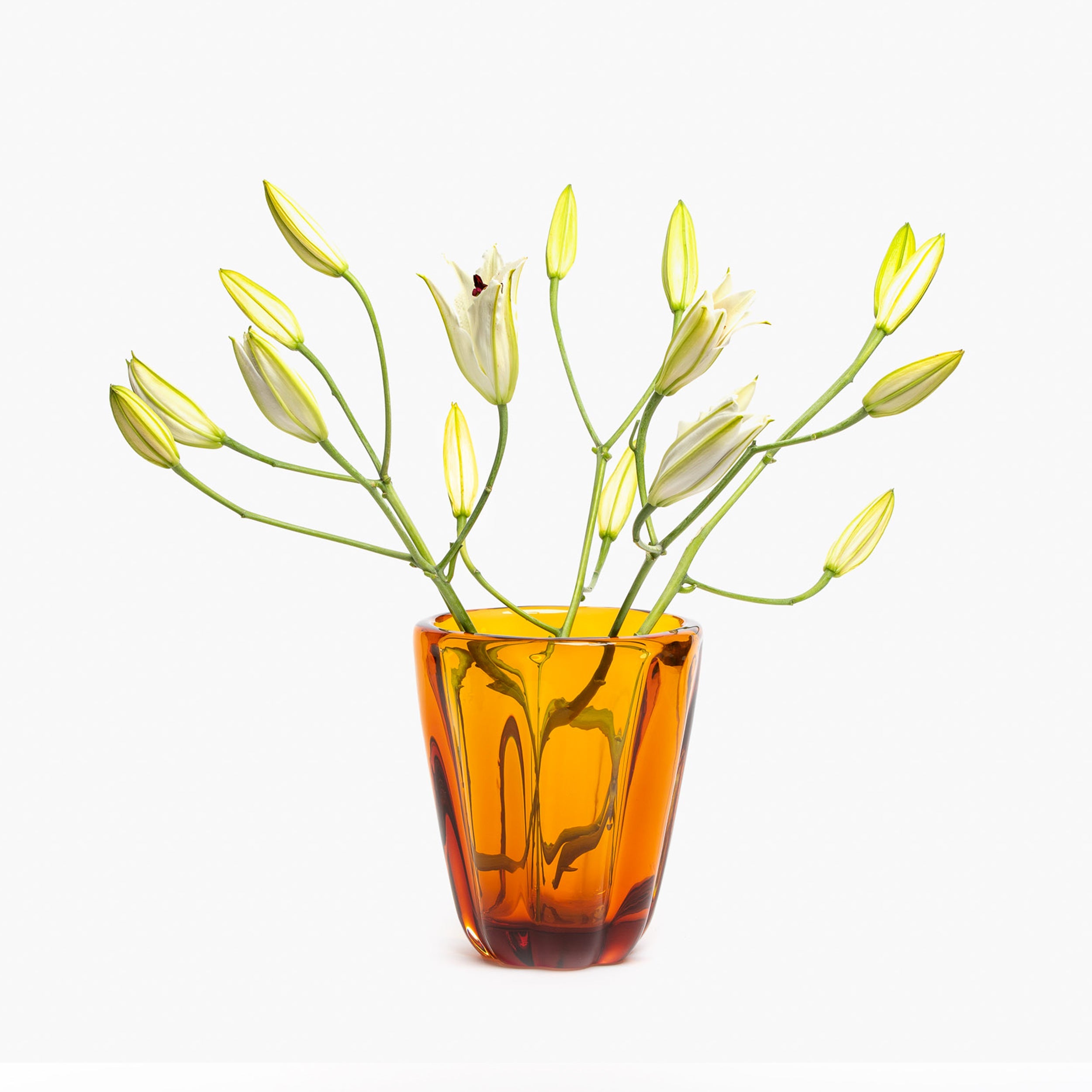 YALI FIORI CONICO VASE AMBER