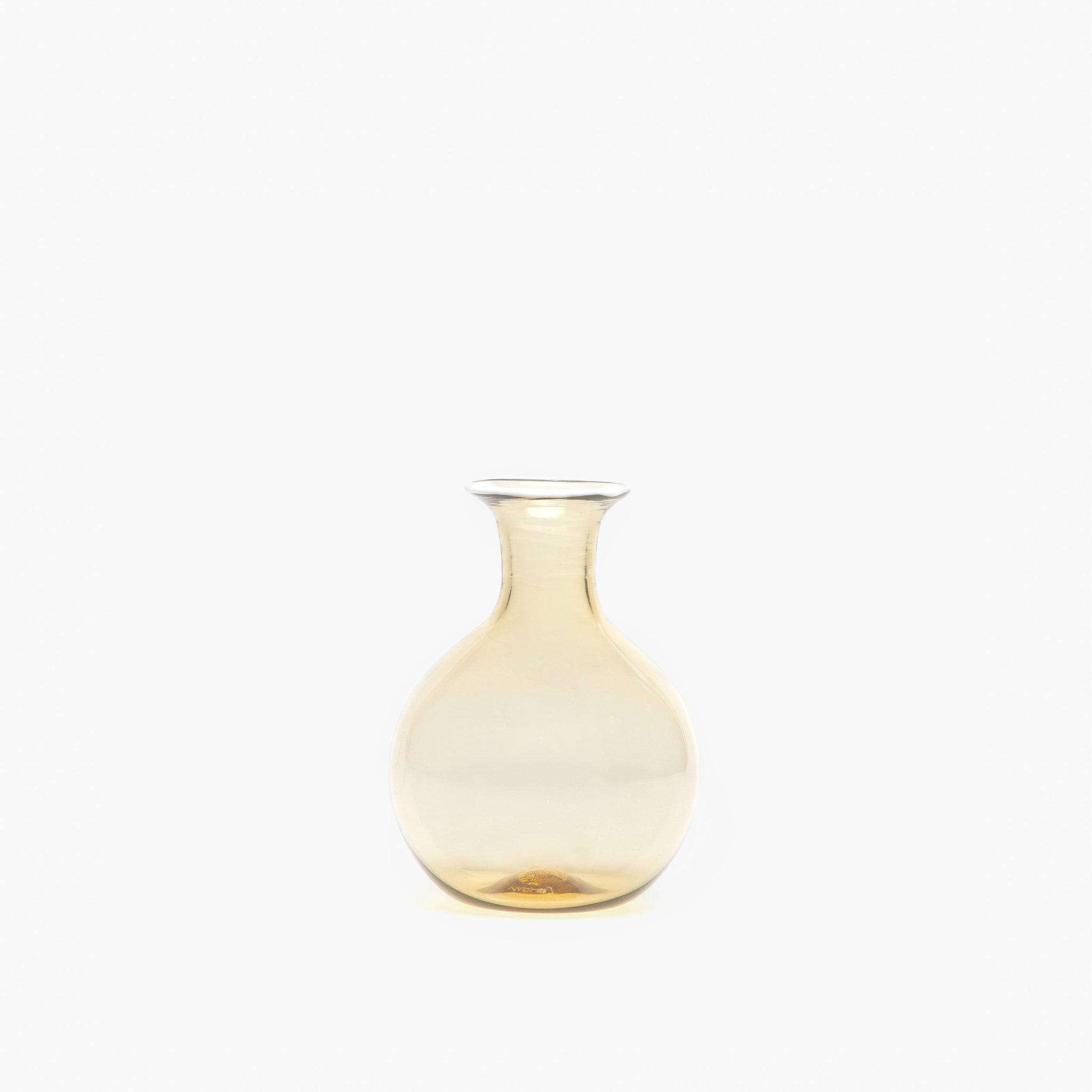 YALI FUME A BORDO CARAFE 375ML WHITE