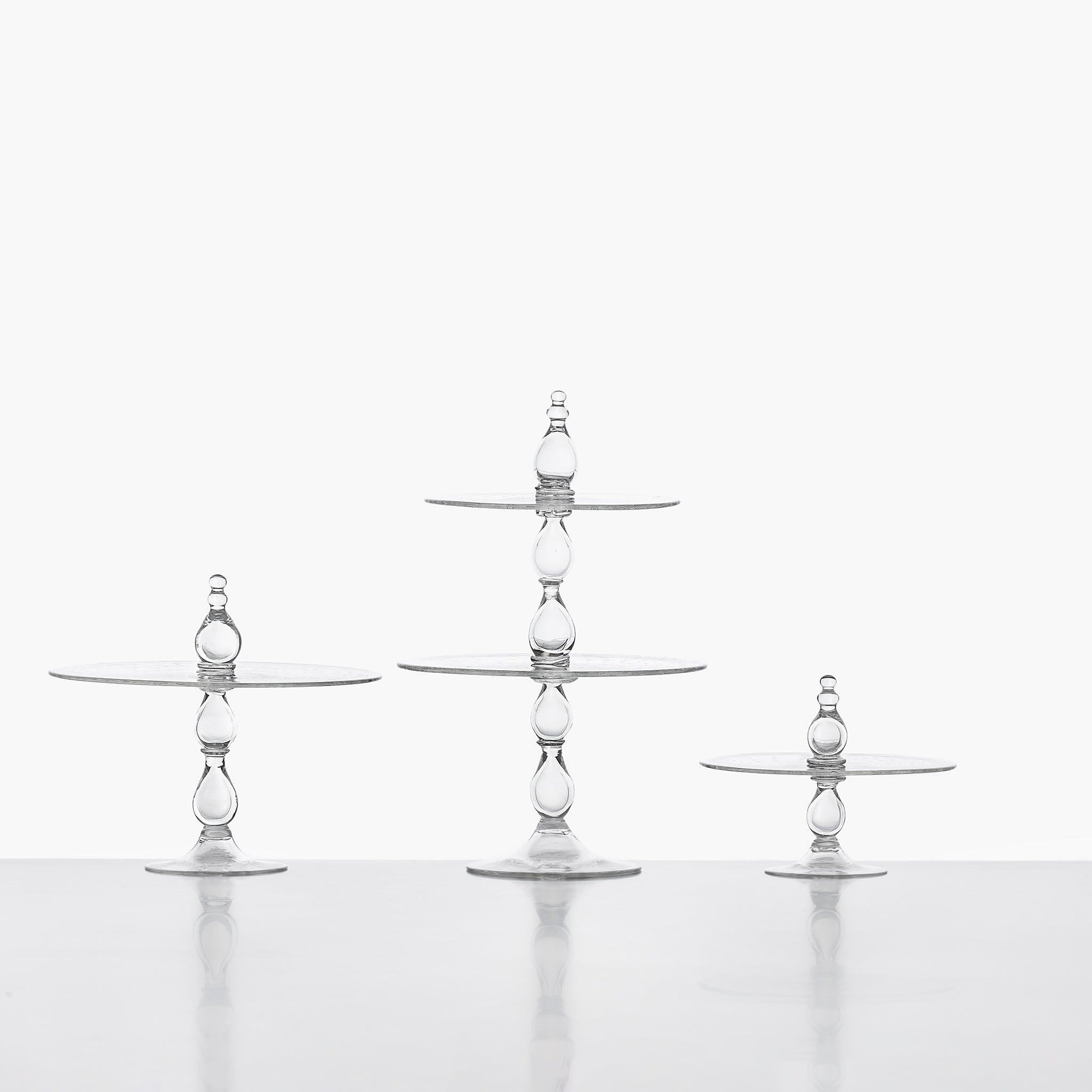 YALI RAIN CAKE STAND 