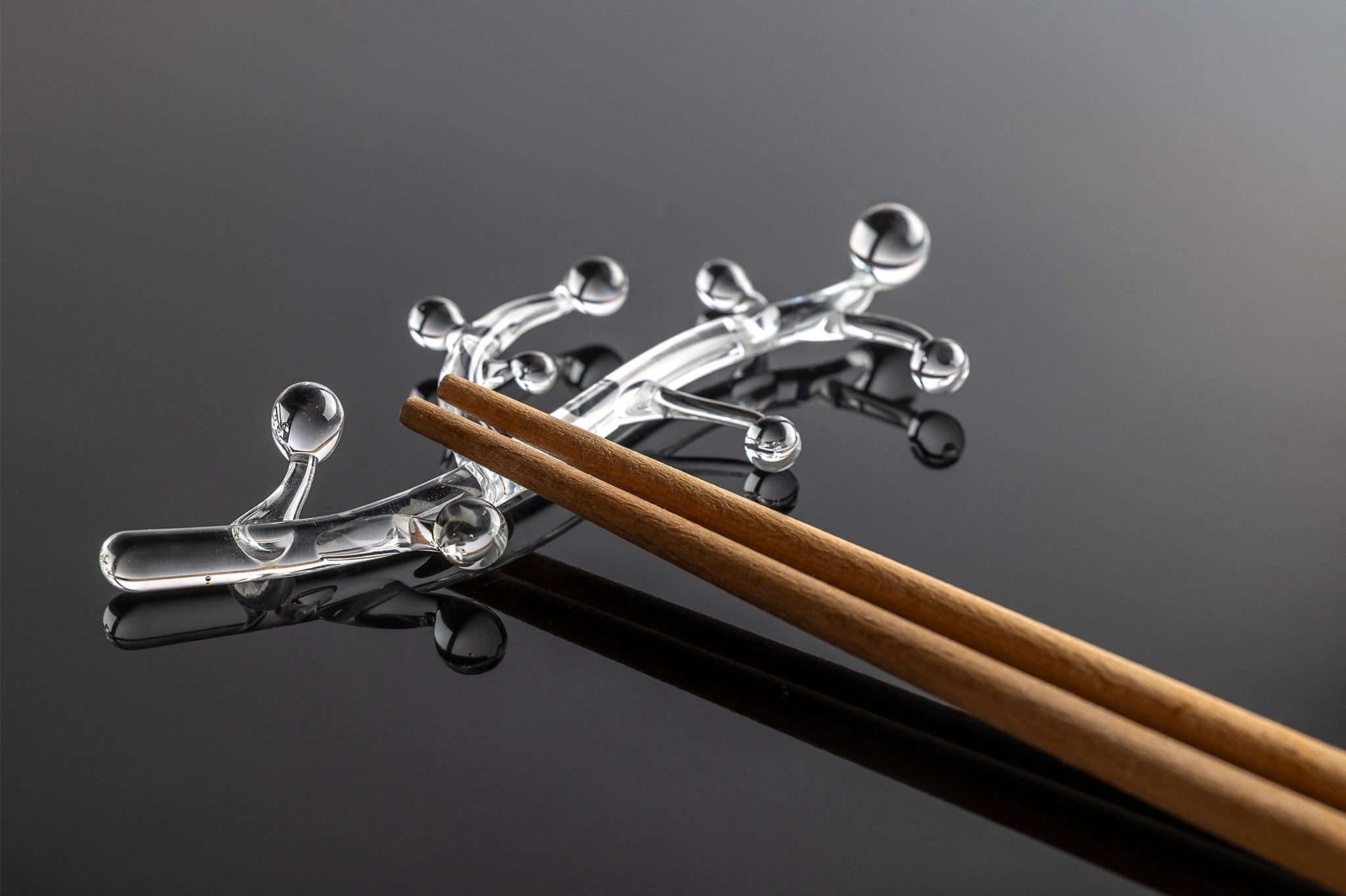 YALI SILVA CHOPSTICK REST CLEAR SET OF TWO